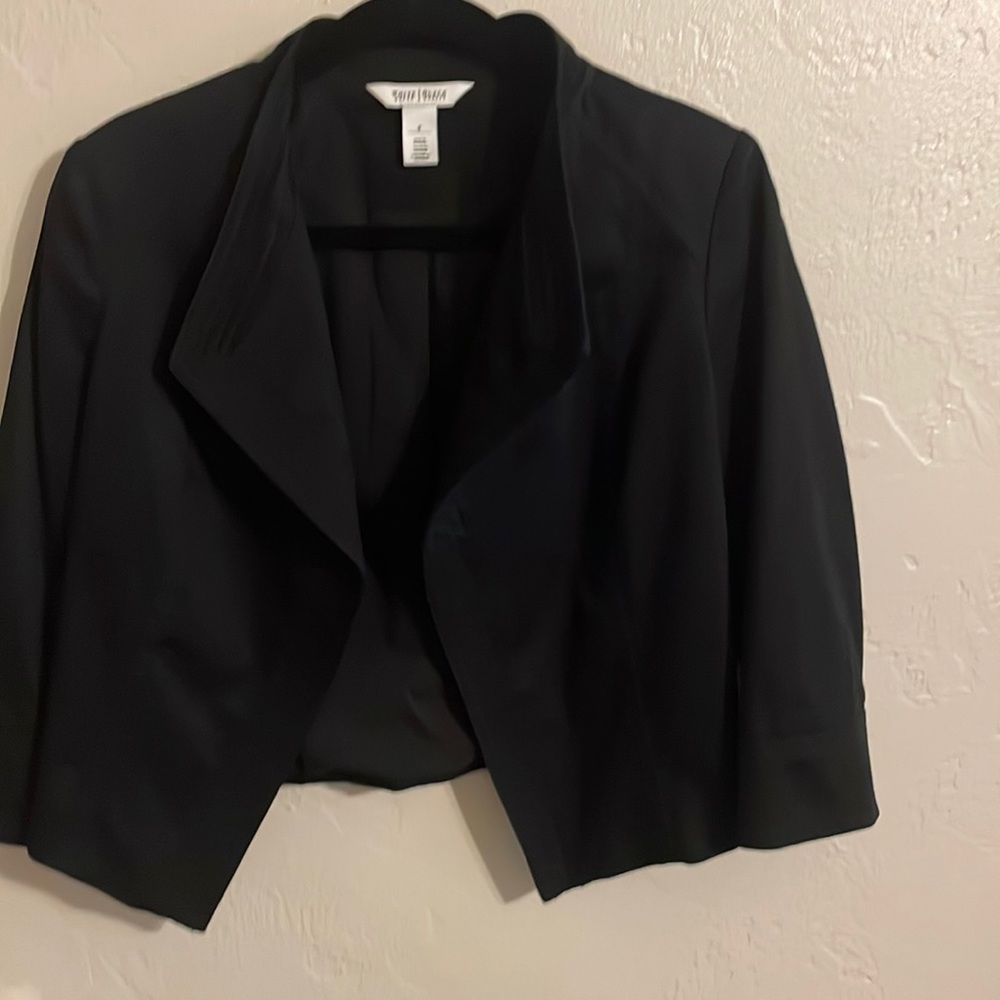 White House Black market  cropped jacket
